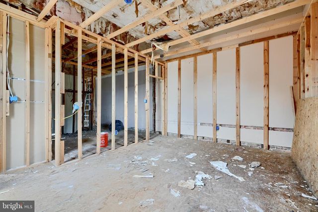 1520 POPLAR GROVE ST, Baltimore, MD 21216