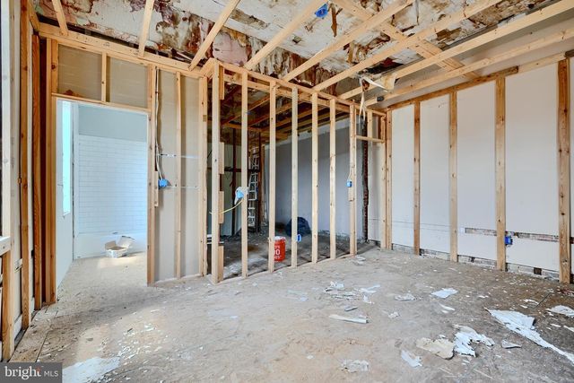 1520 POPLAR GROVE ST, Baltimore, MD 21216