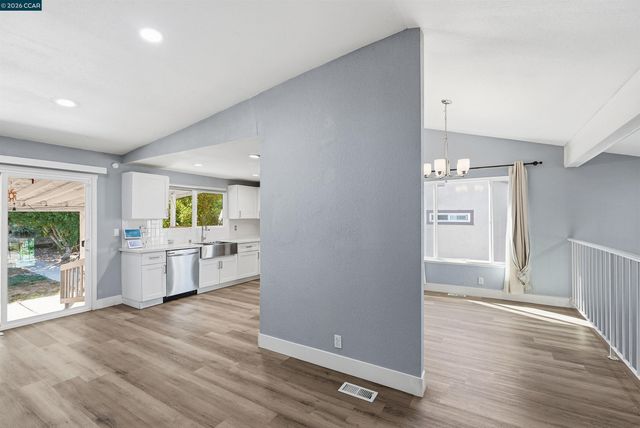 240 Power Drive, Vallejo, CA 94589