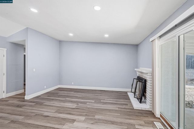 240 Power Drive, Vallejo, CA 94589