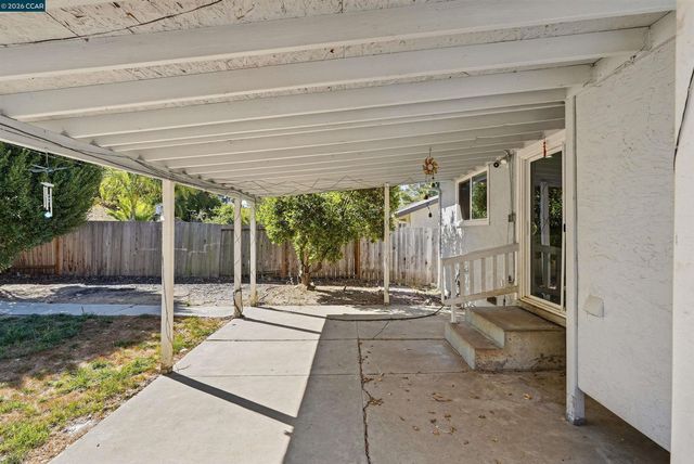 240 Power Drive, Vallejo, CA 94589