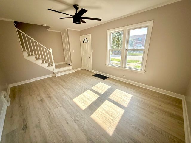 2003 S 24th Avenue, Broadview, IL 60155
