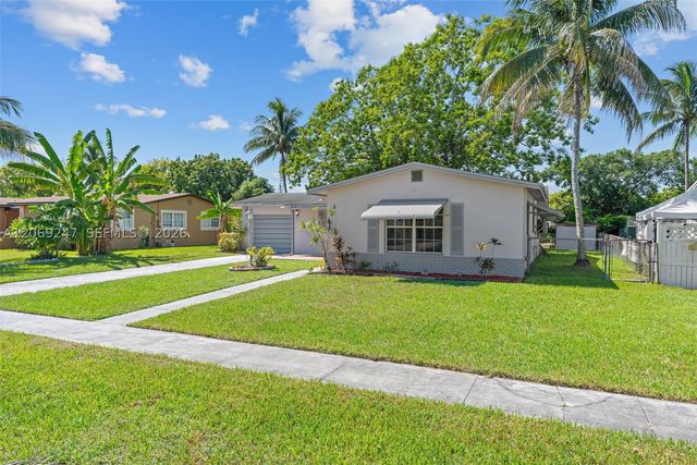 6840 SW 10th Ct, North Lauderdale, FL 33068