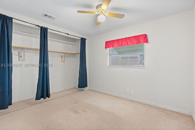 6840 SW 10th Ct, North Lauderdale, FL 33068