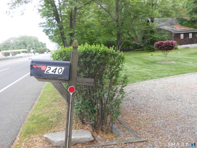 240 Derby Avenue, Orange, CT 06477