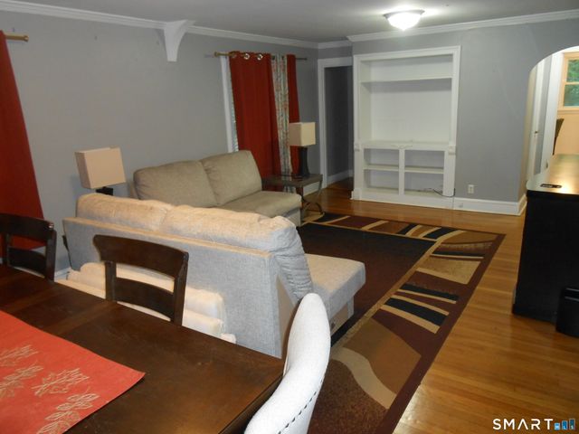 240 Derby Avenue, Orange, CT 06477