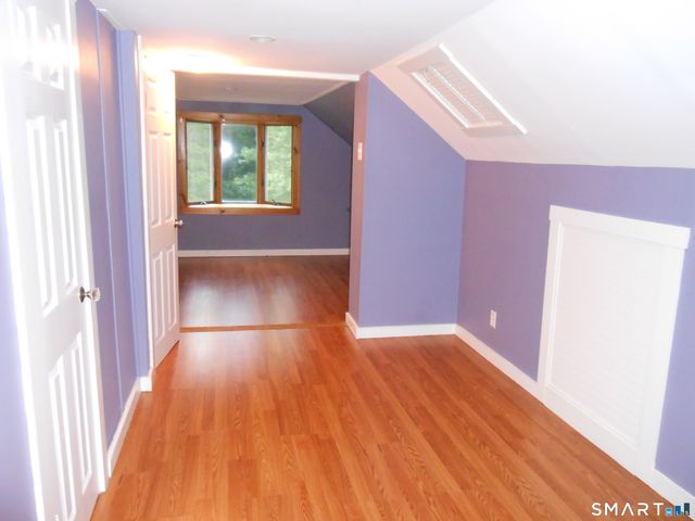 240 Derby Avenue, Orange, CT 06477