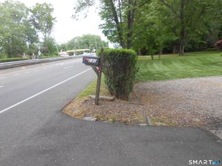240 Derby Avenue, Orange, CT 06477