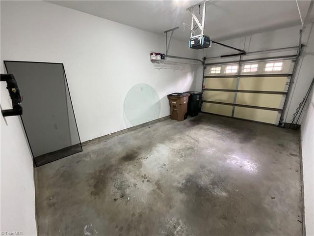 27 Cherine Way, Greensboro, NC 27410