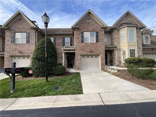 27 Cherine Way, Greensboro, NC 27410