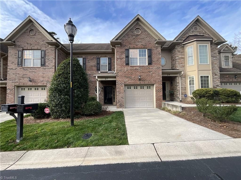 27 Cherine Way, Greensboro, NC 27410