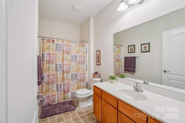 316 Appeldoorn Circle, Asheville, NC 28803