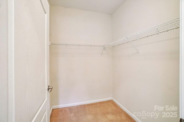 316 Appeldoorn Circle, Asheville, NC 28803