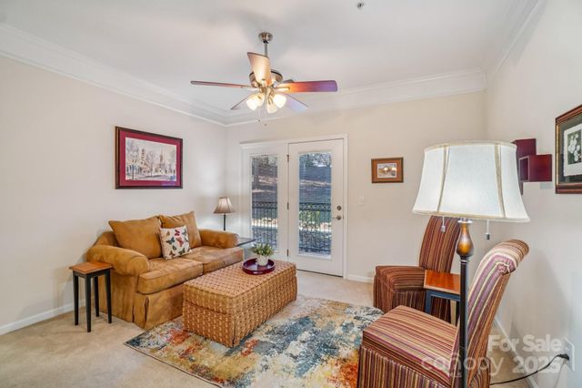 316 Appeldoorn Circle, Asheville, NC 28803