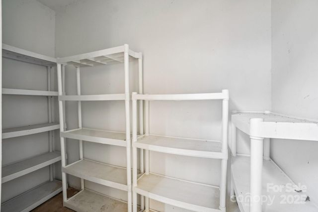 316 Appeldoorn Circle, Asheville, NC 28803