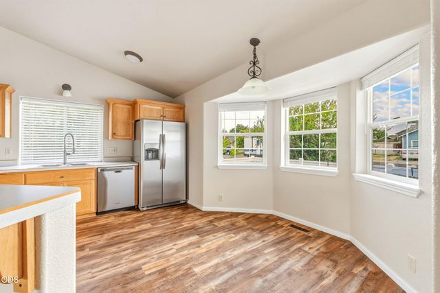 21326 Starling Drive, Bend, OR 97701