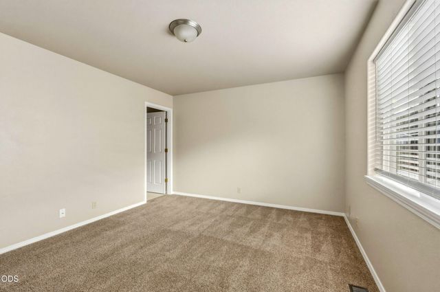 21326 Starling Drive, Bend, OR 97701