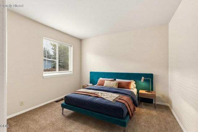 21326 Starling Drive, Bend, OR 97701