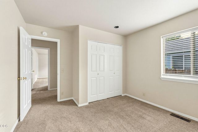 21326 Starling Drive, Bend, OR 97701