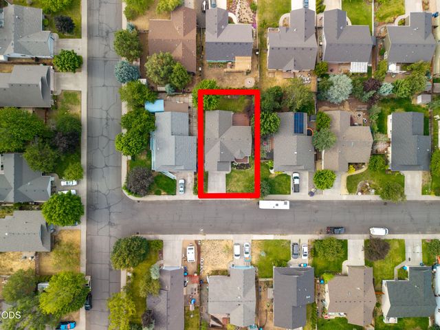21326 Starling Drive, Bend, OR 97701