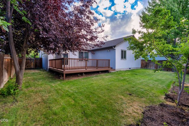 21326 Starling Drive, Bend, OR 97701