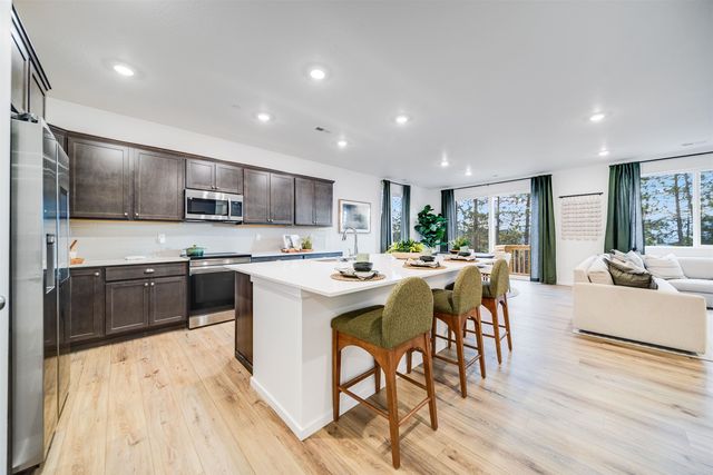 3060 S Monterey Ln, Spokane Valley, WA 99037