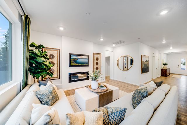 3060 S Monterey Ln, Spokane Valley, WA 99037