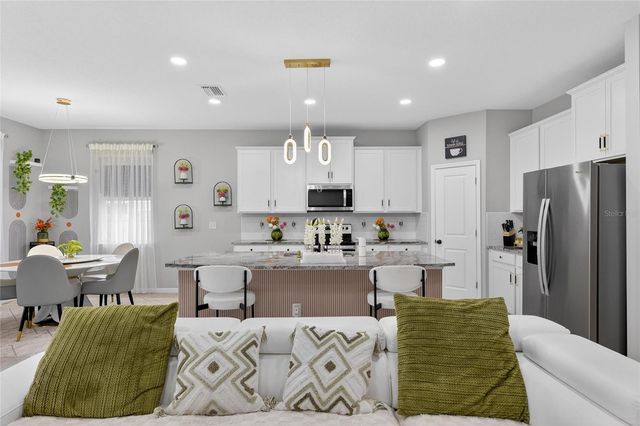 33146 SAND CREEK DRIVE, Wesley Chapel, FL 33543