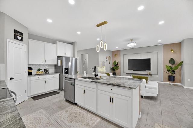 33146 SAND CREEK DRIVE, Wesley Chapel, FL 33543