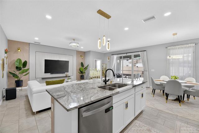 33146 SAND CREEK DRIVE, Wesley Chapel, FL 33543