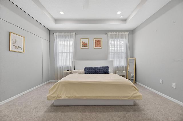 33146 SAND CREEK DRIVE, Wesley Chapel, FL 33543