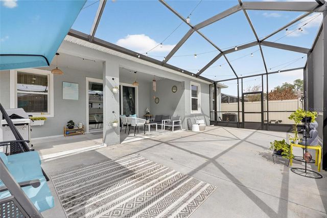 33146 SAND CREEK DRIVE, Wesley Chapel, FL 33543