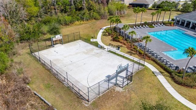 33146 SAND CREEK DRIVE, Wesley Chapel, FL 33543