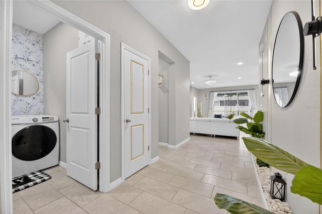 33146 SAND CREEK DRIVE, Wesley Chapel, FL 33543