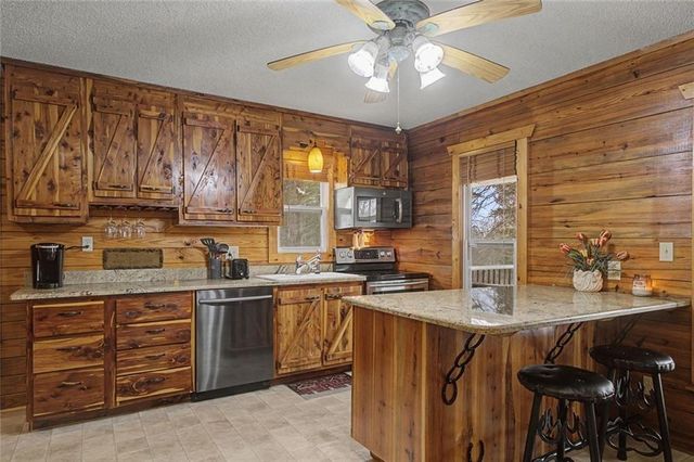 22 Etna Loop, Cedartown, GA 30125