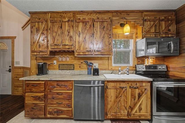 22 Etna Loop, Cedartown, GA 30125