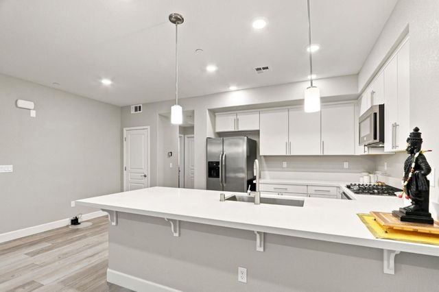 633 Clover Circle, Milpitas, CA 95035