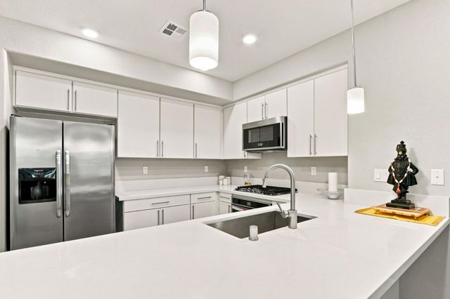 633 Clover Circle, Milpitas, CA 95035