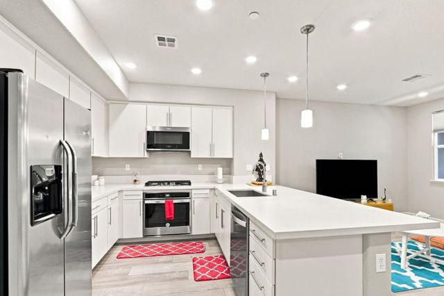 633 Clover Circle, Milpitas, CA 95035