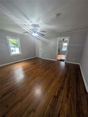 302 Pennsylvania Avenue, Carrollton, GA 30117