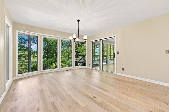 7 Kenton Lane, Bella Vista, AR 72715