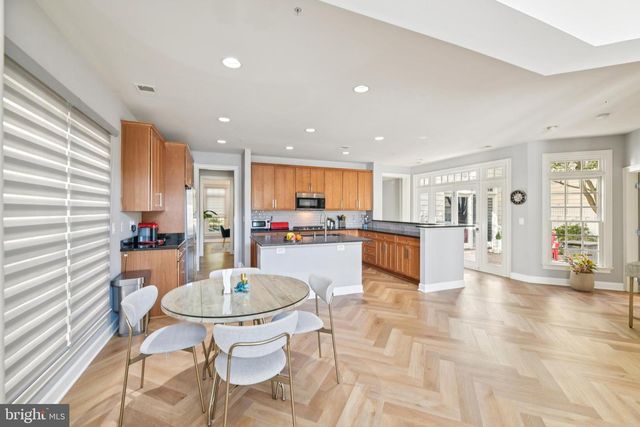 504 GOLDEN OAK TER, Rockville, MD 20850