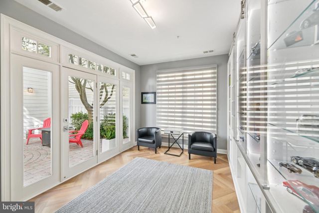 504 GOLDEN OAK TER, Rockville, MD 20850