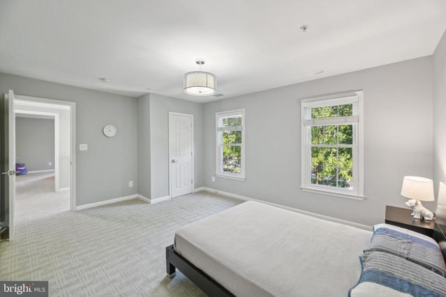 504 GOLDEN OAK TER, Rockville, MD 20850