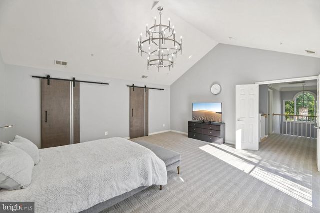 504 GOLDEN OAK TER, Rockville, MD 20850