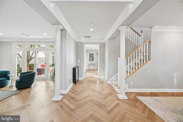 504 GOLDEN OAK TER, Rockville, MD 20850