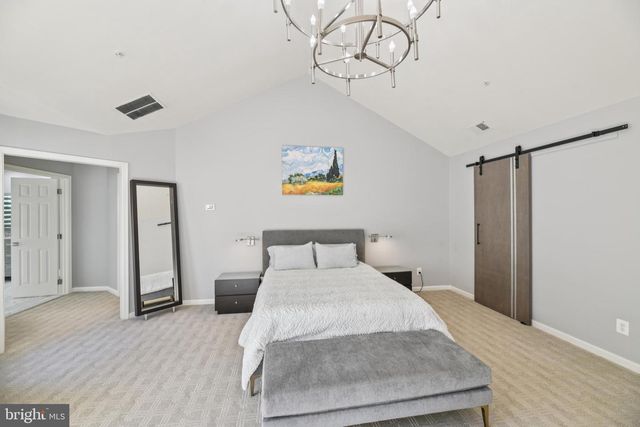 504 GOLDEN OAK TER, Rockville, MD 20850