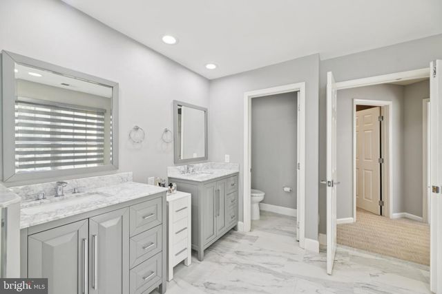 504 GOLDEN OAK TER, Rockville, MD 20850