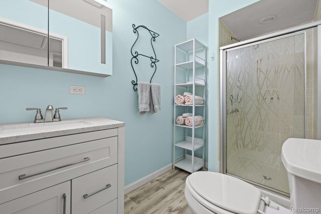 15922 Deering Street, Livonia, MI 48154