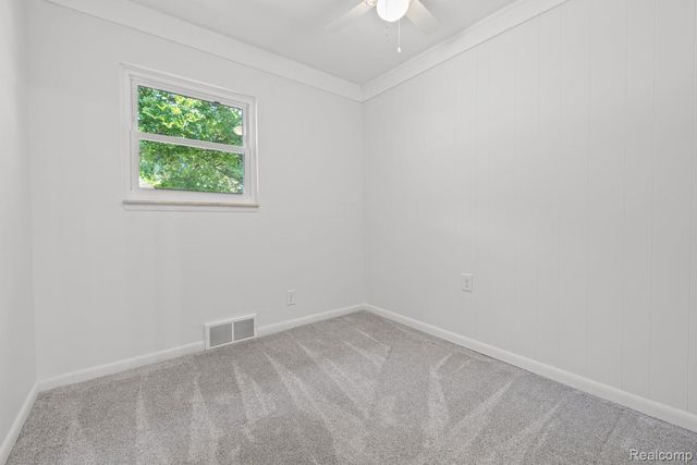 15922 Deering Street, Livonia, MI 48154
